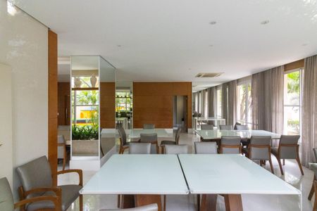 Apartamento à venda com 57m², 2 quartos e 1 vaga Apartamento à venda com 57m², 2 quartos e 1 vagaÁrea comum - Salão de festas