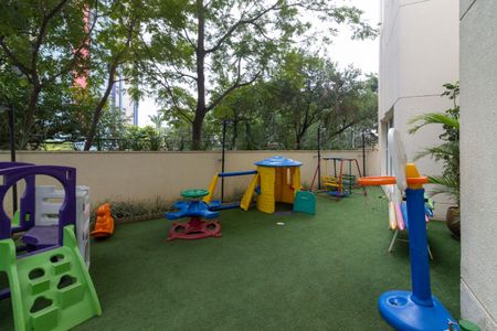 Apartamento à venda com 57m², 2 quartos e 1 vaga Apartamento à venda com 57m², 2 quartos e 1 vagaÁrea comum - Playground