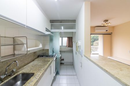 Apartamento à venda com 57m², 2 quartos e 1 vaga Apartamento à venda com 57m², 2 quartos e 1 vagaCozinha