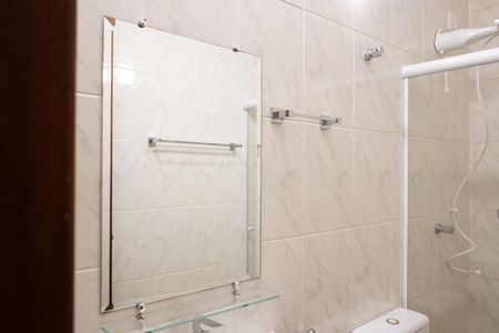 Casa de condomínio para alugar com 96m², 3 quartos e 2 vagasBanheiro