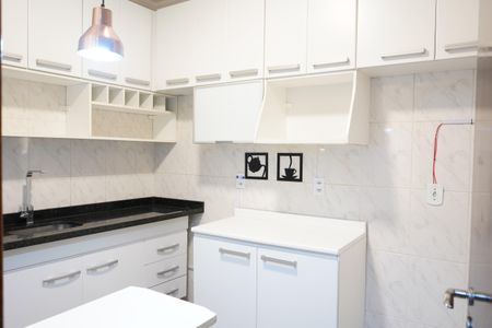 Casa de condomínio para alugar com 96m², 3 quartos e 2 vagasCozinha