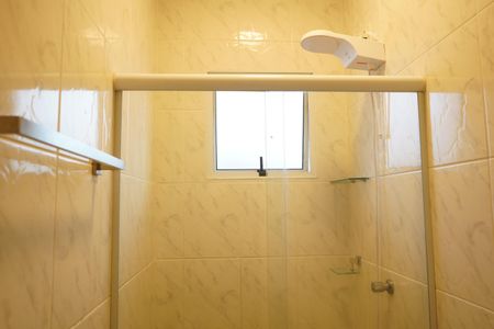 Casa de condomínio para alugar com 96m², 3 quartos e 2 vagasBanheiro da Suíte