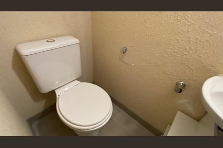 Casa de condomínio para alugar com 96m², 3 quartos e 2 vagasLavabo