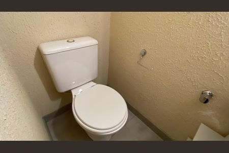 Casa de condomínio para alugar com 96m², 3 quartos e 2 vagasLavabo