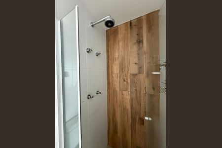 Studio para alugar com 35m², 1 quarto e 1 vaga Studio para alugar com 35m², 1 quarto e 1 vagaBanheiro social