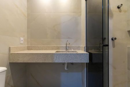 Apartamento para alugar com 72m², 3 quartos e 2 vagas Apartamento para alugar com 72m², 3 quartos e 2 vagasBanheiro da Suíte