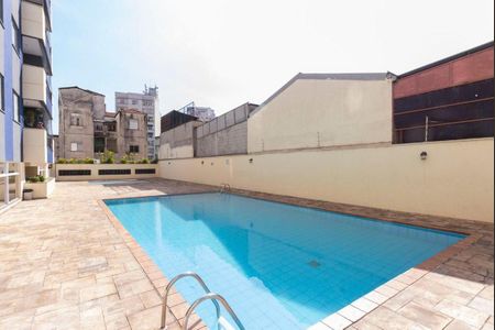 Apartamento para alugar com 72m², 3 quartos e 2 vagas Apartamento para alugar com 72m², 3 quartos e 2 vagasÁrea comum - Piscina