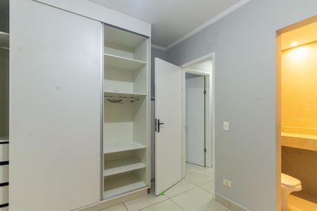 Apartamento para alugar com 72m², 3 quartos e 2 vagas Apartamento para alugar com 72m², 3 quartos e 2 vagasSuíte