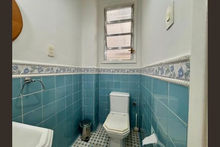 Apartamento à venda com 230m², 3 quartos e 1 vagaLavabo