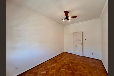 Apartamento à venda com 230m², 3 quartos e 1 vagaQuarto 1