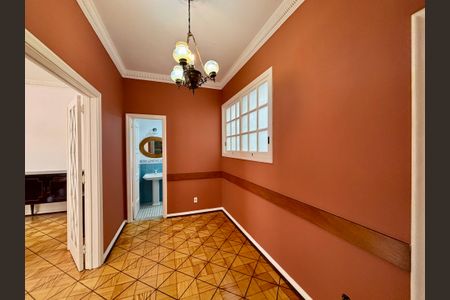 Apartamento à venda com 230m², 3 quartos e 1 vagaCorredor