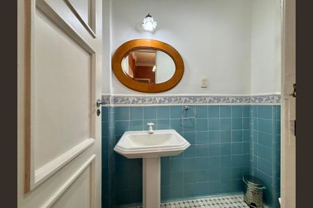 Apartamento à venda com 230m², 3 quartos e 1 vagaLavabo