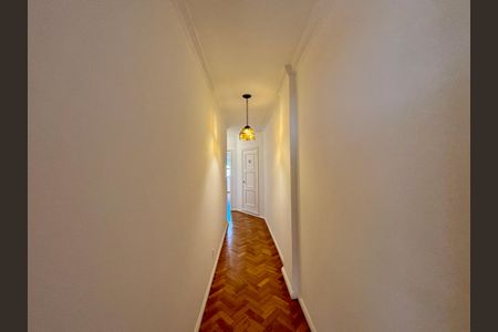 Apartamento à venda com 230m², 3 quartos e 1 vagaCorredor