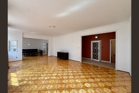 Apartamento à venda com 230m², 3 quartos e 1 vagaSala