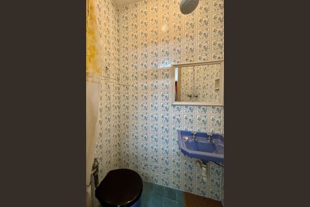 Apartamento à venda com 230m², 3 quartos e 1 vagaBanheiro de Serviço