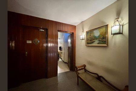 Apartamento à venda com 230m², 3 quartos e 1 vagaPortaria