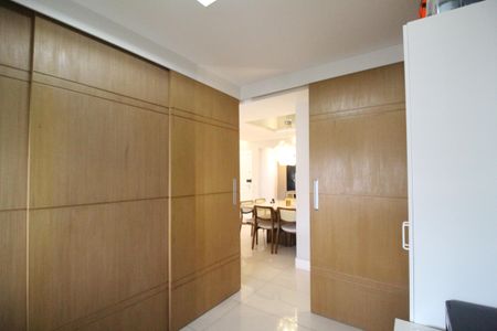 Apartamento para alugar com 110m², 4 quartos e 2 vagasEscritório