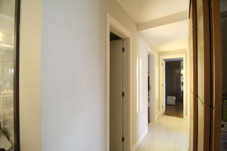Apartamento para alugar com 110m², 4 quartos e 2 vagasSala - Corredor