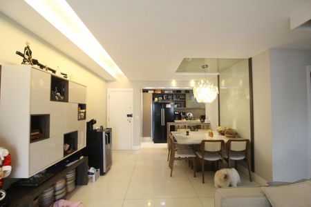 Sala de apartamento para alugar com 4 quartos, 110m² em Jacarepaguá, Rio de Janeiro