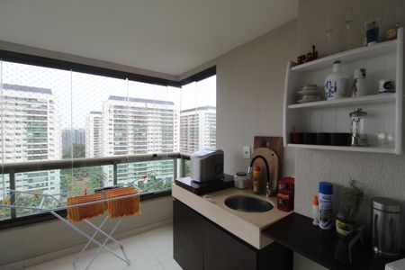 Apartamento para alugar com 110m², 4 quartos e 2 vagasSala - Varanda