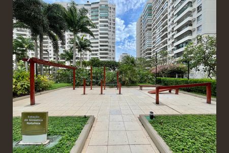 Apartamento para alugar com 110m², 4 quartos e 2 vagas Apartamento para alugar com 110m², 4 quartos e 2 vagasÁrea comum - Academia ao ar livre