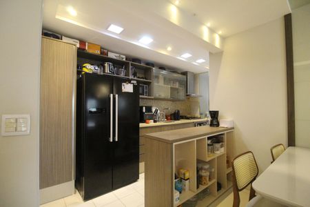 Apartamento para alugar com 110m², 4 quartos e 2 vagasCozinha