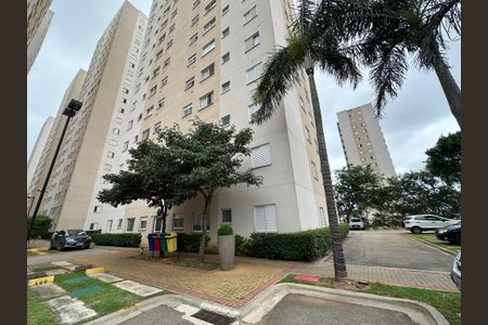 Apartamento para alugar com 51m², 2 quartos e 1 vaga Apartamento para alugar com 51m², 2 quartos e 1 vagaFachada