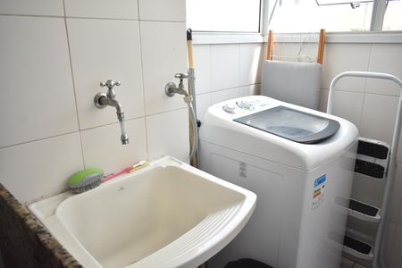 Apartamento para alugar com 55m², 2 quartos e 1 vagaÁrea de Serviço