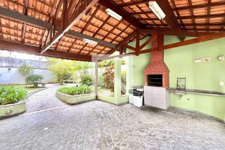Apartamento para alugar com 55m², 2 quartos e 1 vaga Apartamento para alugar com 55m², 2 quartos e 1 vagaÁrea comum - Churrasqueira