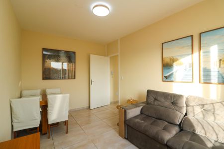 Sala de apartamento à venda com 1 quarto, 45m² em Vila João Pessoa, Porto Alegre