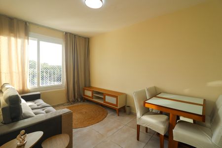 Sala de apartamento à venda com 1 quarto, 45m² em Vila João Pessoa, Porto Alegre