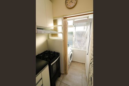Apartamento à venda com 45m², 1 quarto e 1 vaga Apartamento à venda com 45m², 1 quarto e 1 vagaCozinha e Área de Serviço