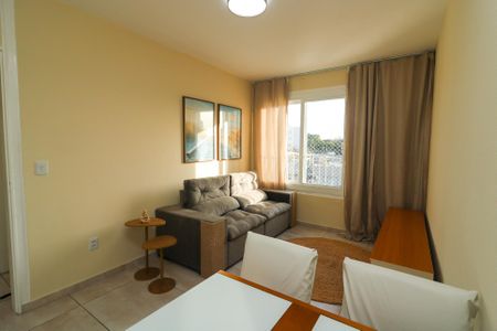 Sala de apartamento à venda com 1 quarto, 45m² em Vila João Pessoa, Porto Alegre