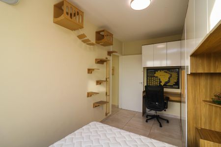 Quarto de apartamento à venda com 1 quarto, 45m² em Vila João Pessoa, Porto Alegre