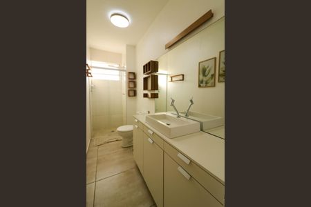 Apartamento à venda com 45m², 1 quarto e 1 vaga Apartamento à venda com 45m², 1 quarto e 1 vagaBanheiro