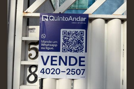 Casa à venda com 137m², 3 quartos e 2 vagas Casa à venda com 137m², 3 quartos e 2 vagasPlaquinha