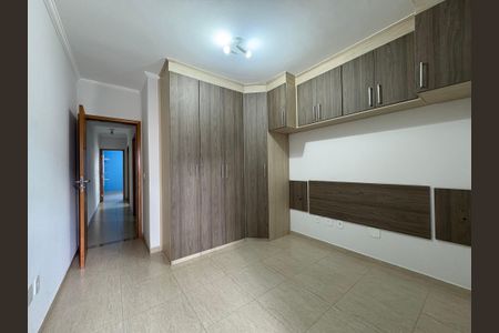 Casa à venda com 137m², 3 quartos e 2 vagas Casa à venda com 137m², 3 quartos e 2 vagasSuite