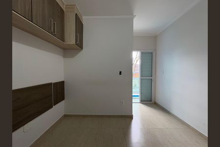 Casa à venda com 137m², 3 quartos e 2 vagas Casa à venda com 137m², 3 quartos e 2 vagasSuite