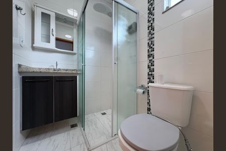 Casa à venda com 137m², 3 quartos e 2 vagas Casa à venda com 137m², 3 quartos e 2 vagasBanheiro da Suíte