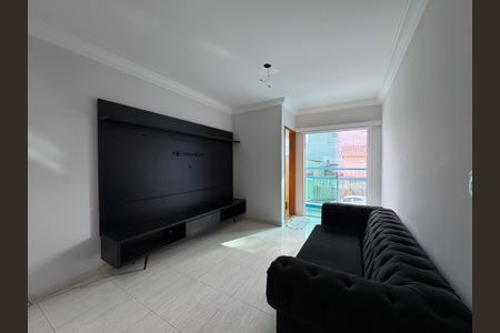 Casa à venda com 137m², 3 quartos e 2 vagas Casa à venda com 137m², 3 quartos e 2 vagasSala