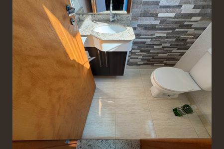 Casa à venda com 137m², 3 quartos e 2 vagas Casa à venda com 137m², 3 quartos e 2 vagasLavabo 2