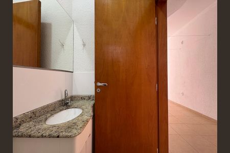 Casa à venda com 137m², 3 quartos e 2 vagas Casa à venda com 137m², 3 quartos e 2 vagasLavabo 1