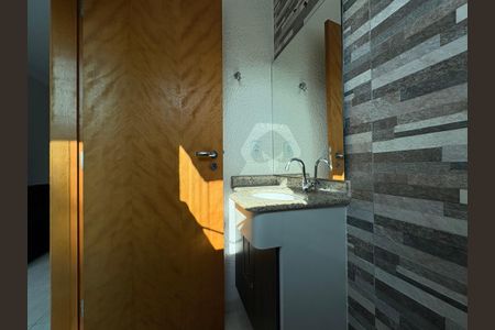 Casa à venda com 137m², 3 quartos e 2 vagas Casa à venda com 137m², 3 quartos e 2 vagasLavabo 2