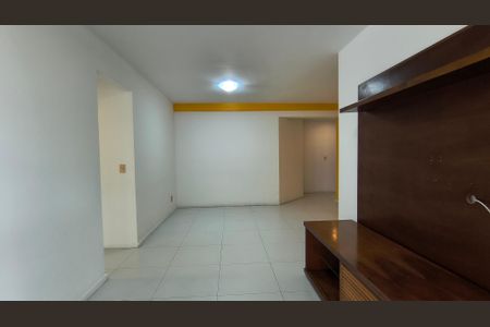 Sala de apartamento para alugar com 3 quartos, 95m² em Recreio dos Bandeirantes, Rio de Janeiro