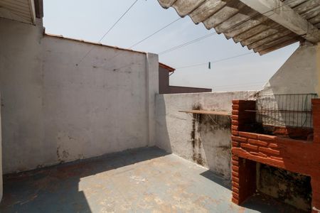 Casa para alugar com 70m², 1 quarto e sem vagaQuintal