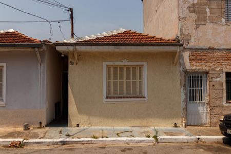 Casa para alugar com 70m², 1 quarto e sem vagaFachada