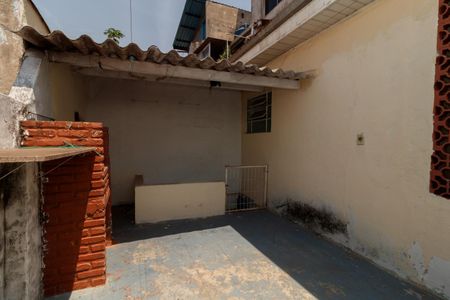 Casa para alugar com 70m², 1 quarto e sem vagaQuintal