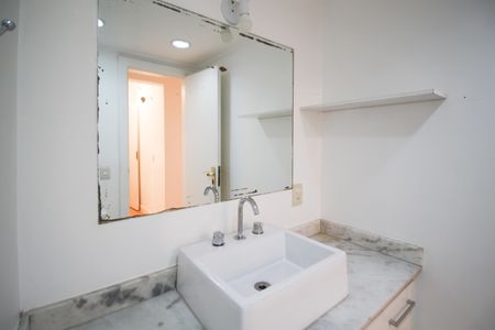 Apartamento para alugar com 137m², 2 quartos e 2 vagasBanheiro da Suíte  
