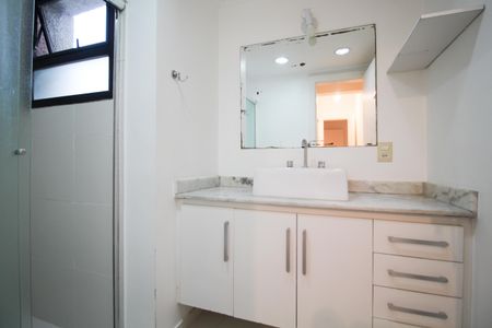 Apartamento para alugar com 137m², 2 quartos e 2 vagasBanheiro da Suíte  