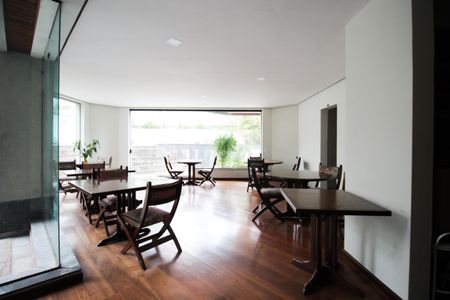 Apartamento para alugar com 137m², 2 quartos e 2 vagasÁrea comum - Salão de festas
